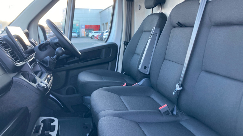 Vauxhall Movano 3500 L3 Diesel Fwd 2.2 Turbo D 140 H2 Van Prime